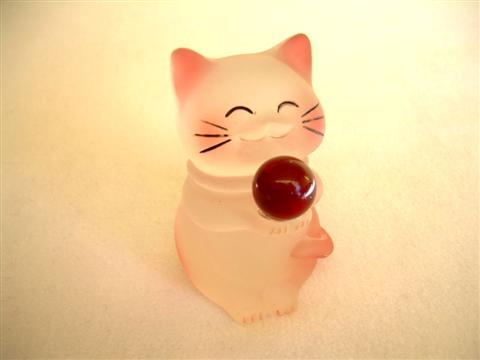 Chat chinois porte bonheur rouge