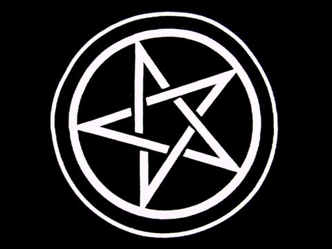 Black pentacle divination mat, for your divination 
rituals, velvet mat embroidered with the 
pentacle symbol for your protection